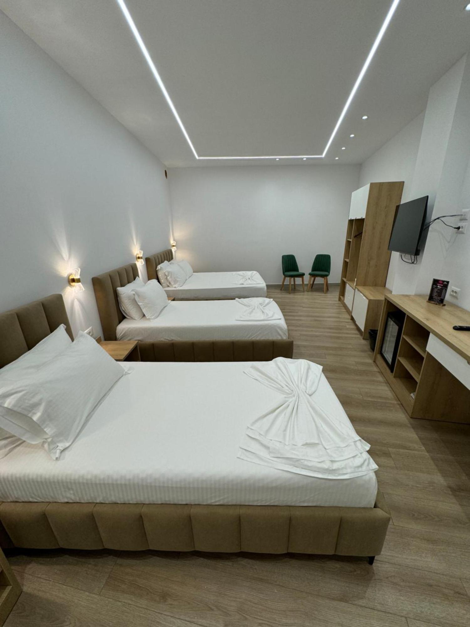 Hotel Panorama & Spa Elbasan Exteriör bild